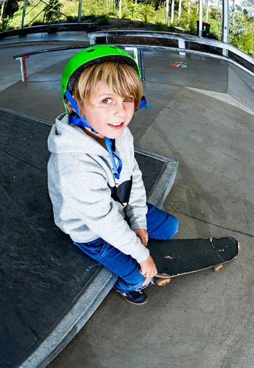 <!--daaus-fri-->

By no means did we want to tussle with the street hard locals that overran the park.
