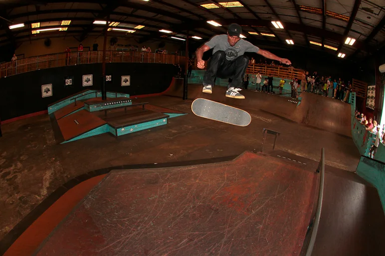<!--btsb16-->

What you will hear from anyone about James Cobb, it’s that he can pop and flick higher and further than most. James almost landed this Kickflip Transfer in his run but instead landed it after for some cash!