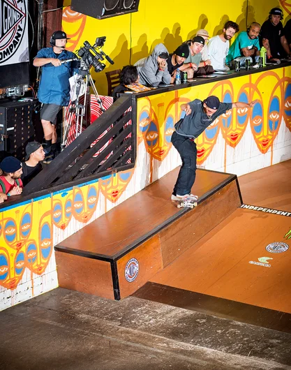 Jonny Hernandez pays ode with a Suski Grind.
<!--TampaAm21Qualifiers-->