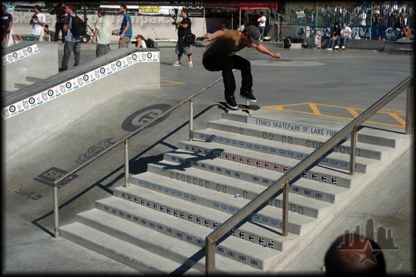 etnies Goofy vs Regular - Street – GOOFY WINS!