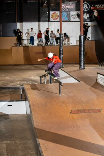 SPoT team rider Gabi with a crook on the bank to rail.

<!--harvestjam2022-->