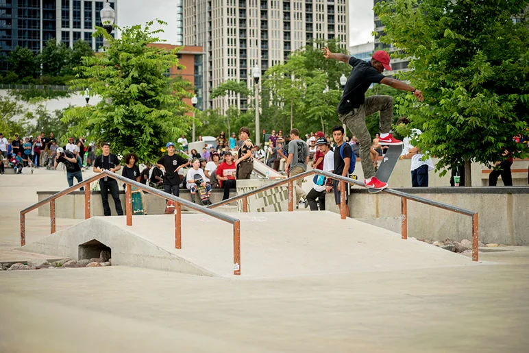 <!--da-chicago16-sat-->

The red hat with the shoes to match - Dashawn knows the code.
