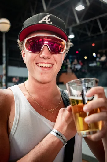 BARTTTT!!!!

<!--damnambreda22finalsphotos-->