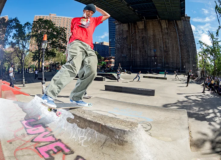 <!--danyc17practice-->

When you got 2 1st names and you from FL you get 2 photos on the blog; Christian Henry again this time with a Lipslide on the sidewalls.