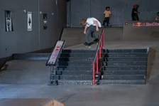 Kickflip Back Lip