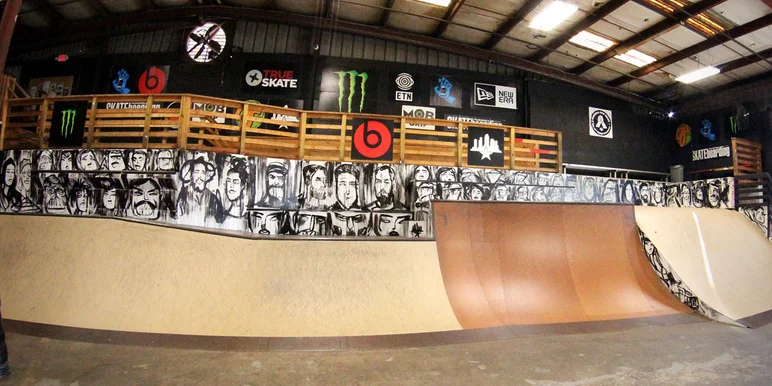 <!--stpcoursephotos-->

