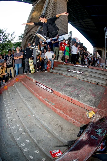 <!--danycsat-->

Oscar Meza came  in a little late, but pulled off the big spin heel flip like a bawse!