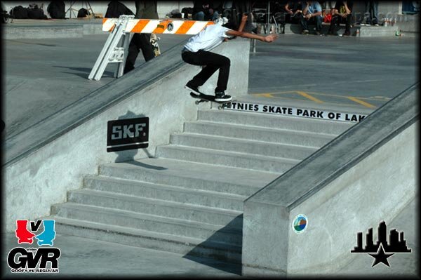 etnies Goofy vs. Regular: Street Finals