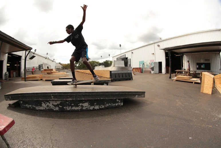 <!--coursedemo2015part1-->
...Kris Clayton is.