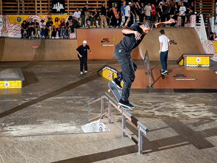 <!--am17satquals-->

Dominick Walker had a solid ass run, ending it all with a perfect Kickflip Overcrook.