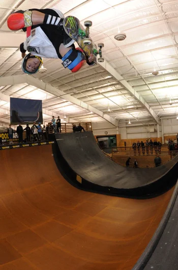 Trey Wood - this kid has the properly tweaked out airs.<!-- Damn Am Woodward 2012 -->