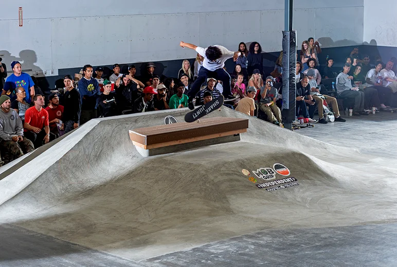 <!--dacm-quals-->

Daisuke Ikeda is gettin good at these contest things, Tre Flippin his way into qualifying 2nd and a straight shot to the Finals.
