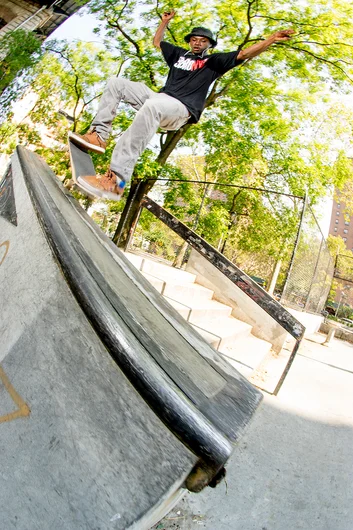 <!--danyc15-->

The man simply known as Kempsey was ollie nose grinding the hubba with classic New York style. This dude is a silent shredder who will surprise you real quick.