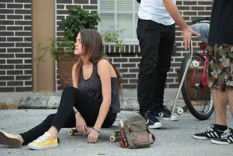 <!--toamia-->

Skater girl on the session.