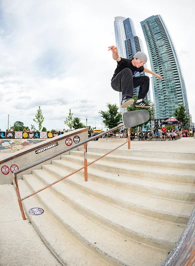 <!--dachi17finals-->

Zach Saraceno and his sig flick via Nollie Flip.