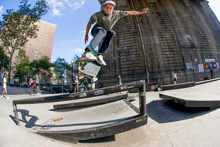 <!--danycsat-->

Alex Midler couldn't get enough of the gap to rail. He stepped his game up for the finals with a flip in to a front board.
