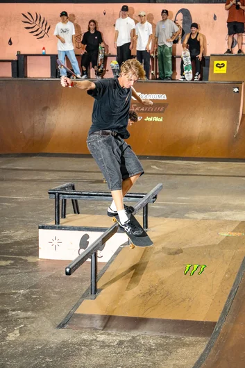 Liam locked in on a Front Feeble

<!--thursdayam2023practice-->
