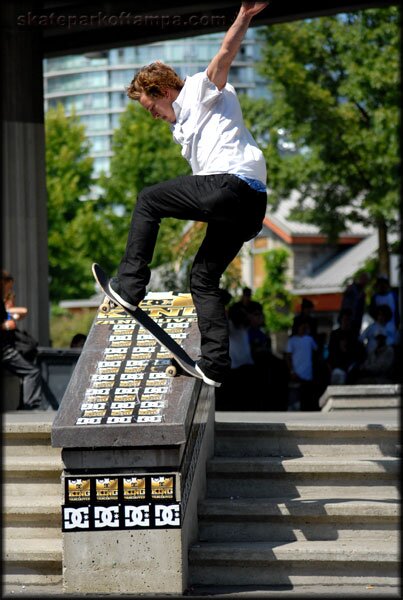 Sascha Daley - frontside bluntslide