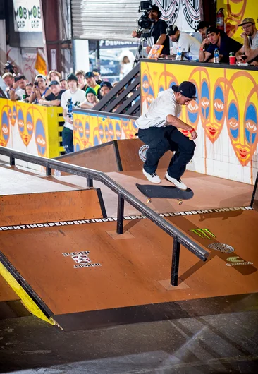 1 of 1 Jonny Hernandez Kickflips to boardslide.

<!--TampaAm21Finals-->