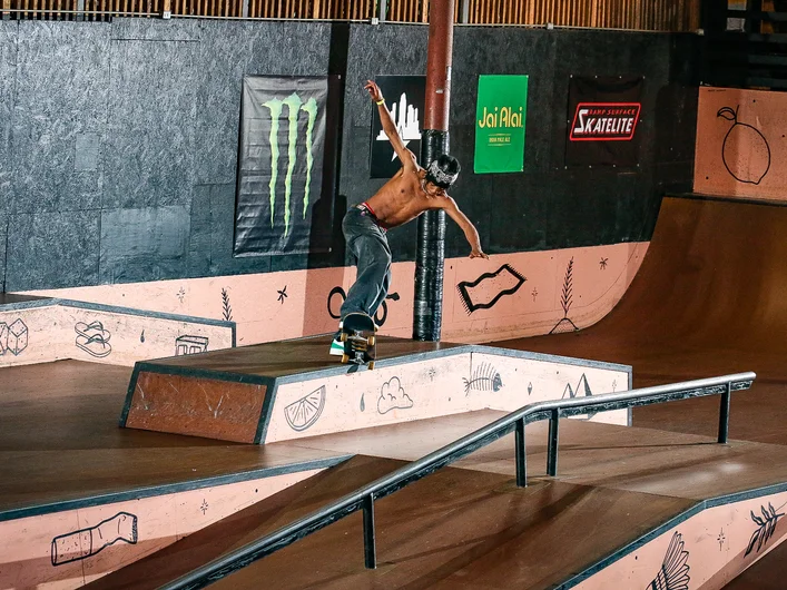 SPoT team rider Myles Booker with a back suski

<!--schoolsoutjam2023-->