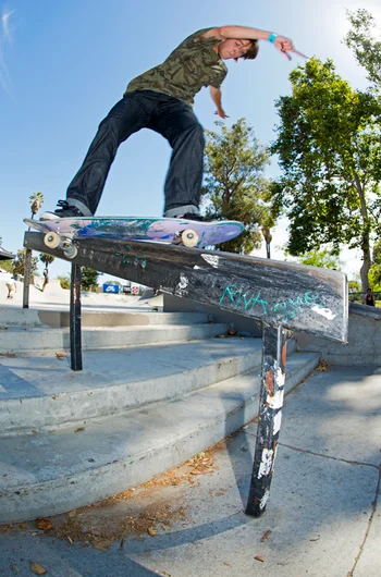 <!--dala15-->

Chase Webb not one to veer away from the difficult maneuvers with a

Switch Hurricane down the rail.