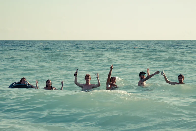 <!--kcc14-->

Nick, Alex, Frank, Sam, Chris and AJ enjoying the warm water of Bradenton Beach.