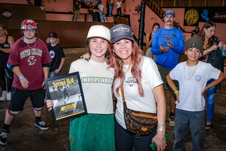 Shiloh and Robin took home a Just for Coming Award for coming to chill with us even though Shiloh was injured and couldn’t skate. She even handed out some shoes while they were here. Thanks ladies!


<!--springroll2023-->