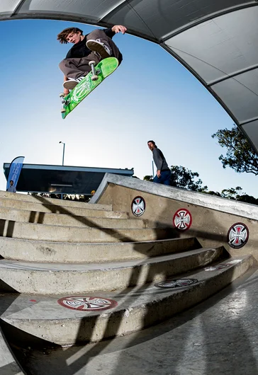 <!--daaus-fri-->

Switch Heel down the set like Buttaz. Make yourself more known mann...we searched the Geelong Skateshop Insta and on Youtube and still can’t find your name, bro.