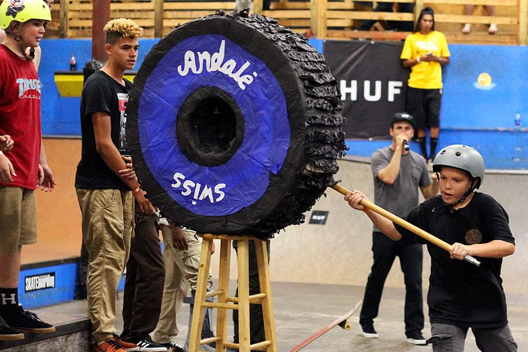 <!--wheeliedope17-->

First dibs on the Pinata goes to the young guns.