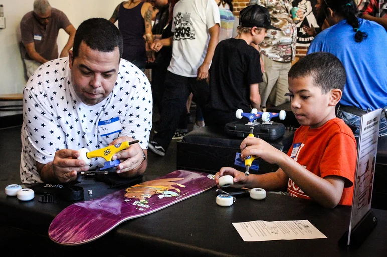 <!--canndaidb4b-->

Building skateboards is a great community-building event where people of all ages and backgrounds can work together to build something great - no skateboard building experience necessary!