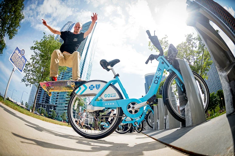 <!--da-chi16-->

Lastly, G comes thru with a bike and board hybrid.