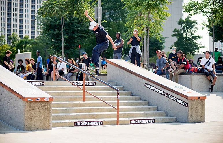 <!--dachi18-finals-->

Salad Jesse Raphael.