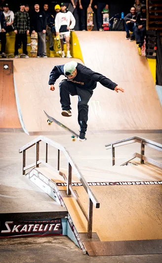 <!--pro20saturday-->

Angelo Caro got 2nd in Best Trick with Tre Lip over big box but here’s a Tre Noseblunt instead.
