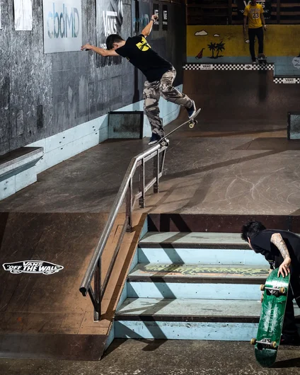 <!--cotc20photos-->

Shane Carter : Back Noseblunt
