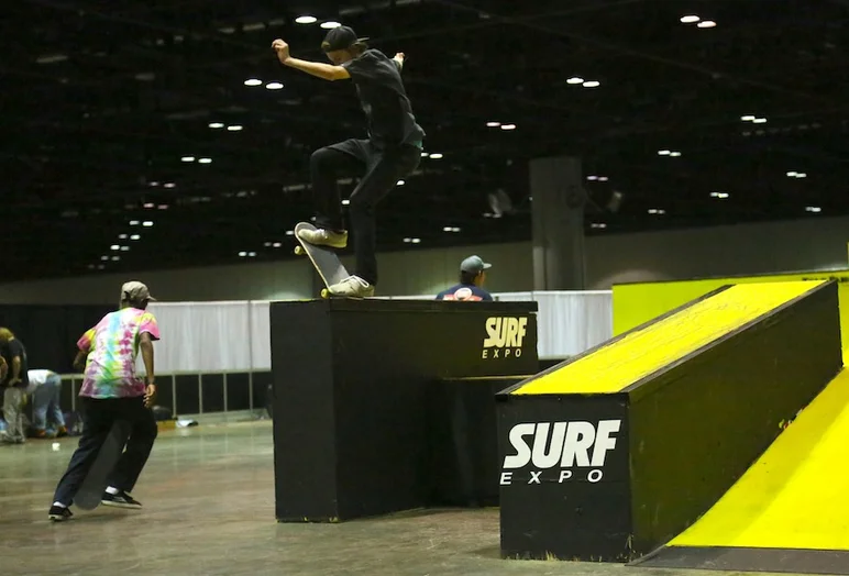 <!-- surfexpo2013 -->

Who Dat? Nose blunt