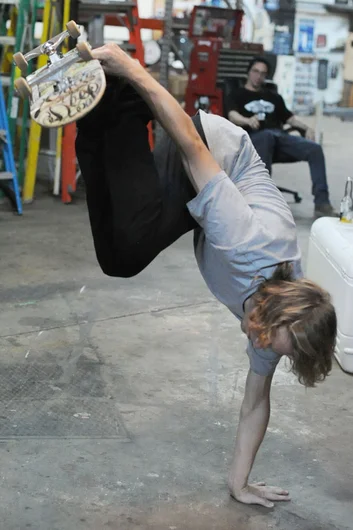 etnies has been around as long as inverts and street plants.  I have, too, so I thought I'd teach the young ones some moves.  I seems like generally people who go to try street plants for the first time prefer the Andrect method of grabbing.  I think that's harder, but with some practice, Luke might have this down.<!-- etnies Beer and Burritos for the SPoT Staff -->