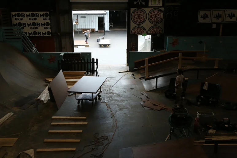 <!--coursephotos16-part2-->
We had another week of free skating for you, since the Pro Course wasn't open.