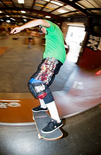 <!--PRO15-THURS-->

Rock, Rock, Rock, Rock, Rock-n-Roll Boardslide!..by Mike Rogers.