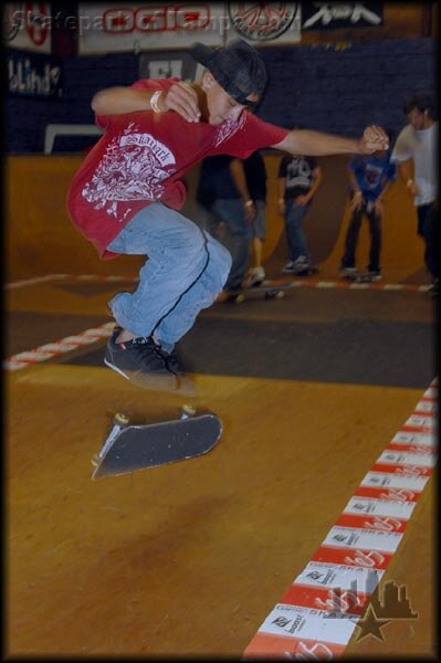 eS Game of SKATE at SPoT 2007