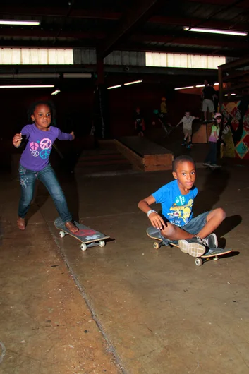 <!--b4bday15-->
There are many ways to ride your board.