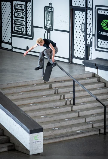 No chill for Camp Schill with a Hardflip down the 10.

<!--damnamla22finals-->