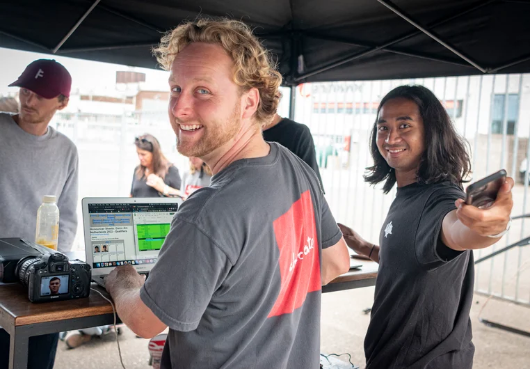 Long day of registration for the boys.

<!--damnambreda22practice-->