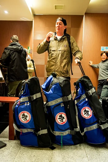 <!--daja19-chill-->

Beers & Bags.