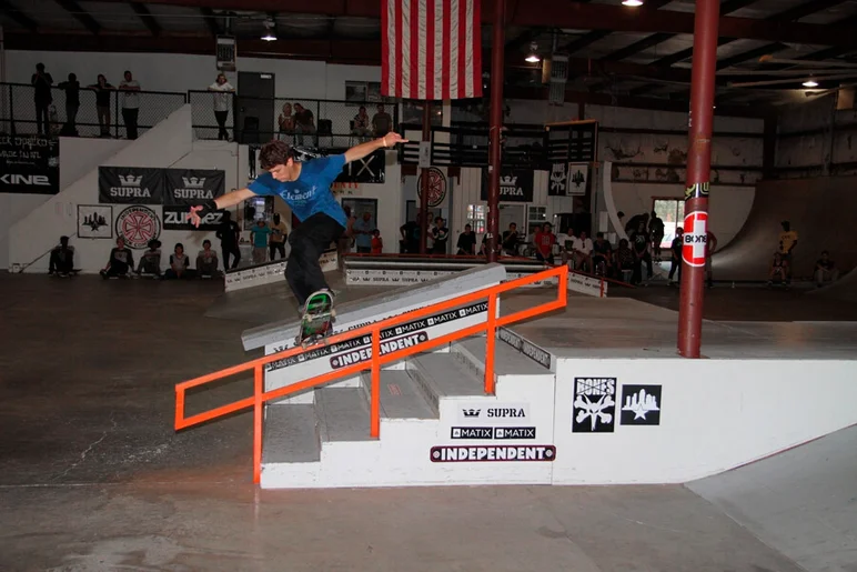 <!-- damnamATL2014sunday -->

Ronnie Kessner threw this front nose blunt down getting the judges attention.