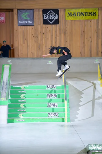 followed by a kickflip back noseblunt in the middle of it. This dude is already pro!

<!--damnamjapan2022finals-->