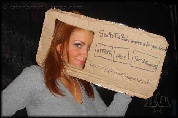 Damn Am at Volcom 2006 Lurk and Chill Photos