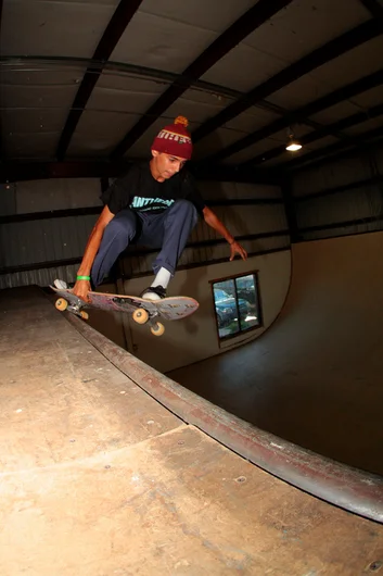 <!--daatlrt-->

They’ve still got the vert ramp at Hazard County. 50-50 Pull In by Alejandro.