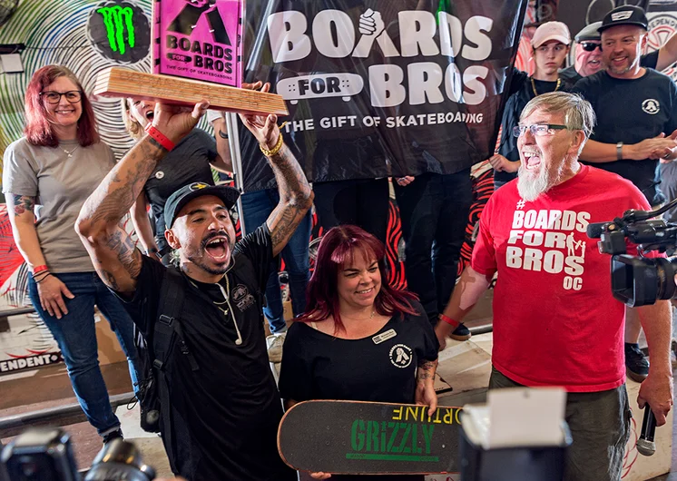 <!--pro18-finals-->

Manny got the Bromander-In-Chief award for representing Boards For Bros.


