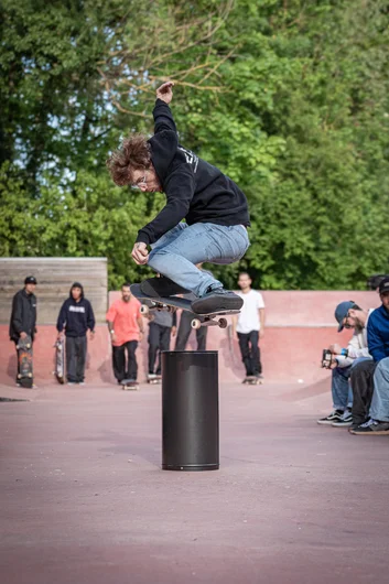 Switch ollie fully tweaked by Adrien Bulard for the culture

<!--farnhigh2024-->