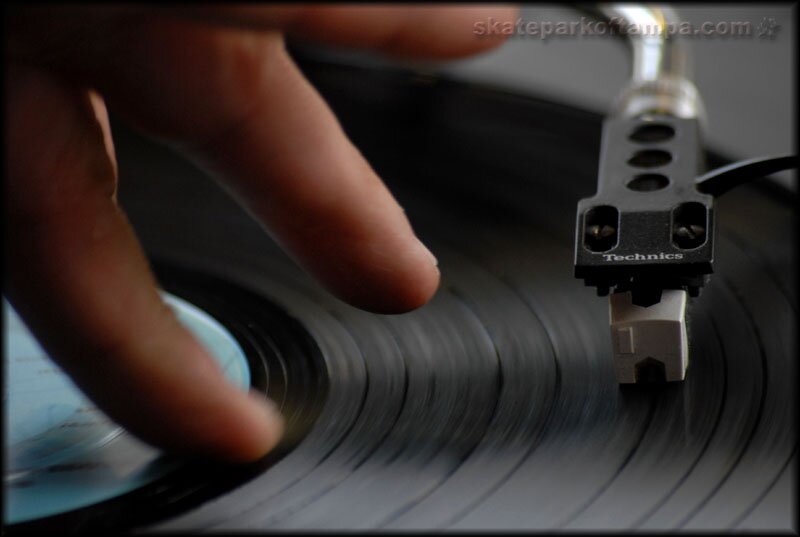 Amsterdam - DJ Wade on the 1's and 2's